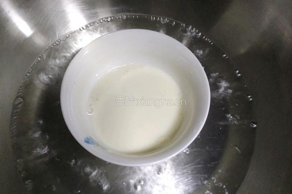 酸奶芒果布丁的做法图解4