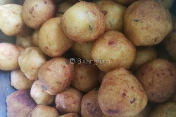 油炸土豆丸子的做法图解5