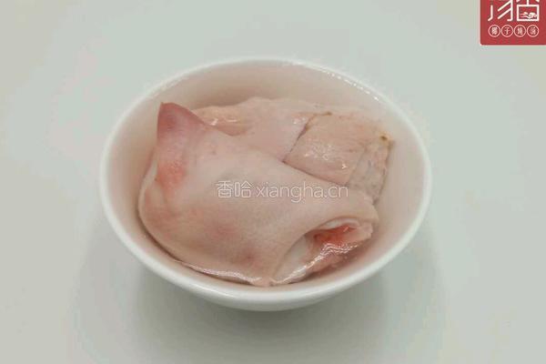 花生猪蹄汤 产后一周可通乳的做法图解2