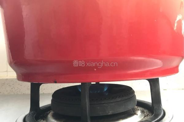 铁锅烤红薯的做法图解2