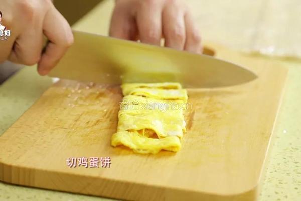金枪鱼紫菜卷饭的做法图解5