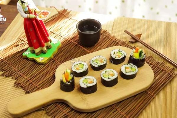 金枪鱼紫菜卷饭的做法图解15