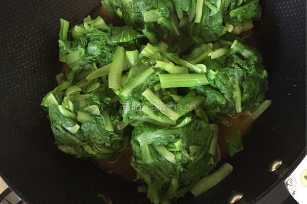 腌猪肉烩小白菜的做法图解12