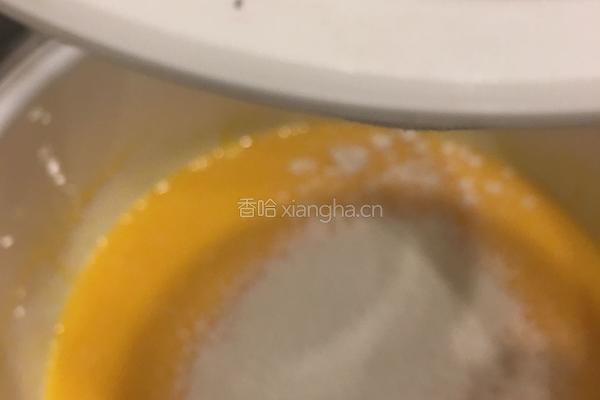 抹茶拉花戚风蛋糕的做法图解4