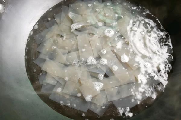 凉拌苕皮的做法图解2