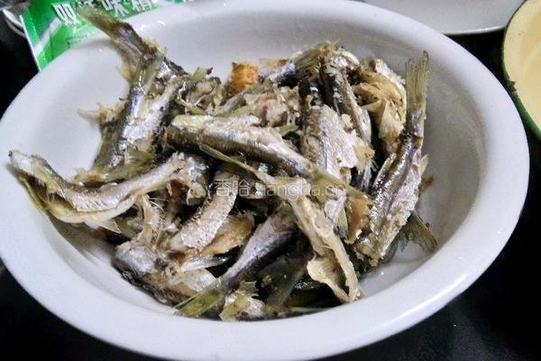 红烧泥鳅的做法图解4