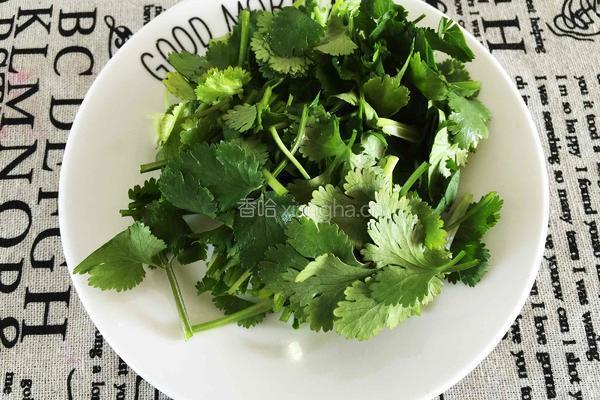 鸡肉紫菜包饭的做法图解1