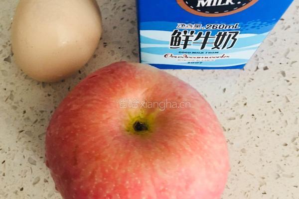奶香苹果鸡蛋饼的做法图解1