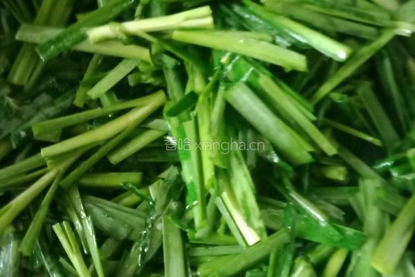 韭菜炒鸡蛋的做法图解1