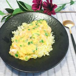 滑蛋虾仁饭的做法[图]