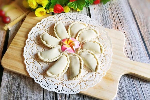 韭菜肉馅饺子（花边饺）的做法图解15