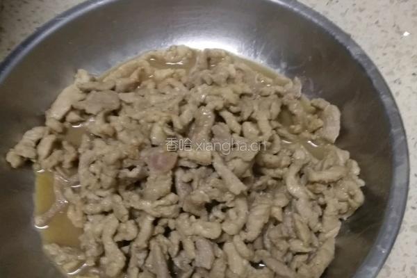 豆芽炒肉丝的做法图解5