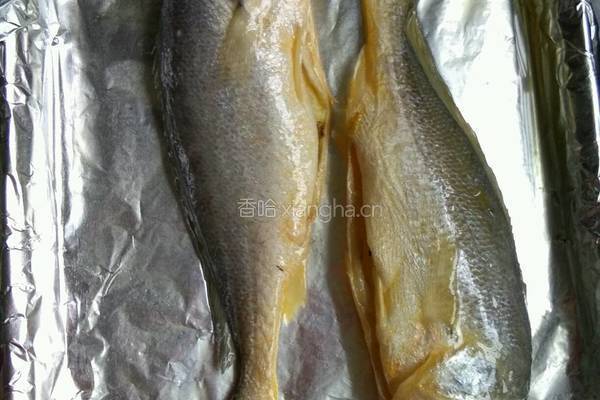 烤黄花鱼――烤箱版的做法图解2