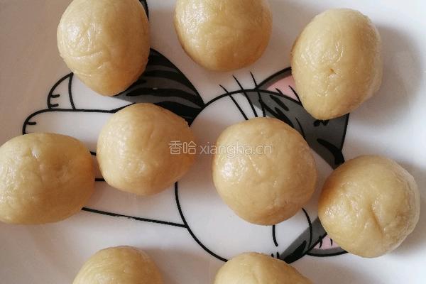 蛋黄酥的做法图解12
