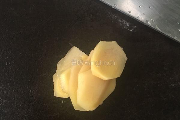 网红菜李子猪大肠的做法图解4