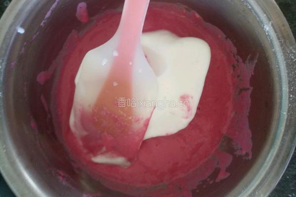 粉色蛋糕卷(平底锅版)(12个月以上的宝宝)的做法图解8