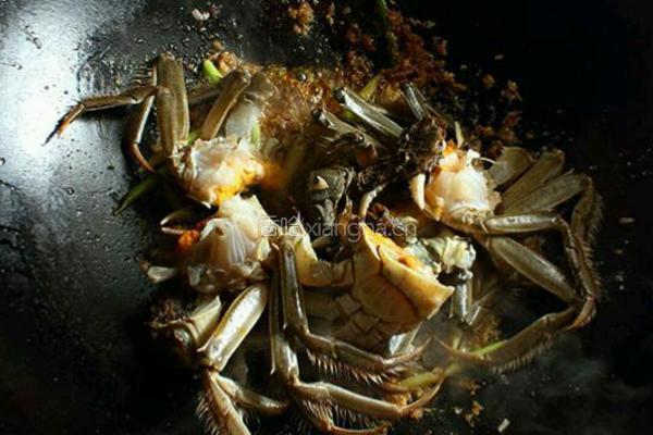 香茅咖喱焗蟹的做法图解5