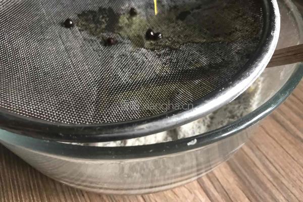 会掉渣的千层饼的做法图解9