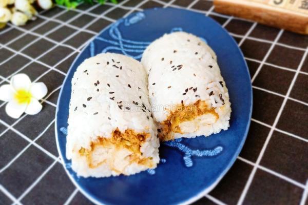 栥饭团
