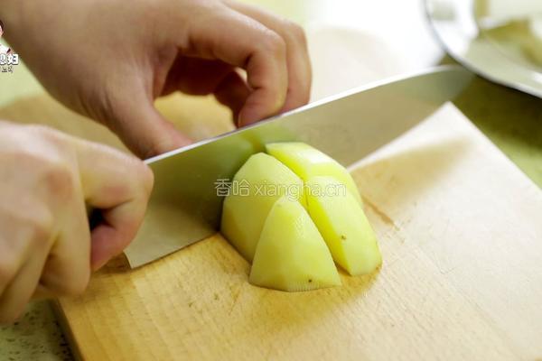 韩式辣白菜炖鸡肉块的做法图解4