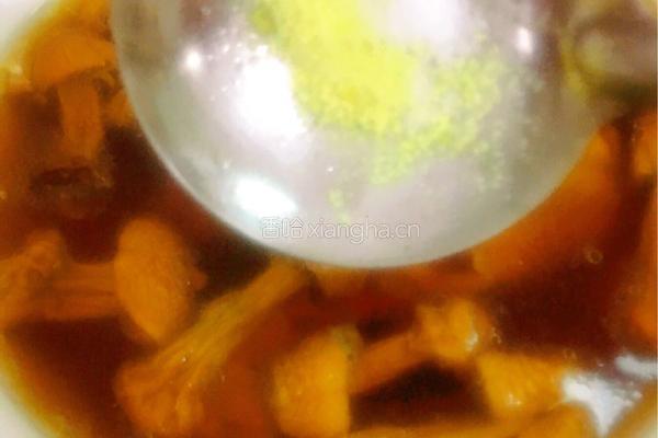 巴西菇鸡腿汤（姬松茸鸡腿汤）的做法图解7