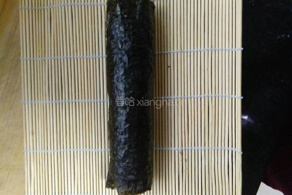 黑米肉松寿司的做法图解4
