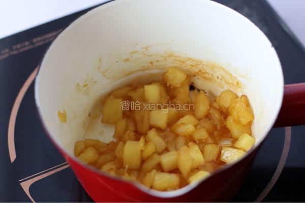 酸奶菠萝慕斯杯的做法图解4