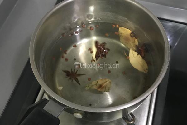 自制美味美肤五香鹌鹑蛋的做法图解4