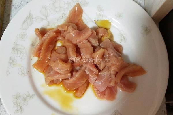 海鲜菇炒肉的做法图解2