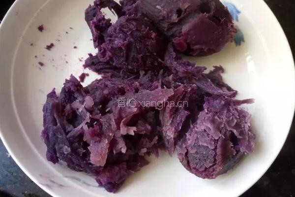 黑芝麻紫薯糯米糍的做法图解1