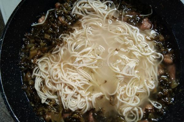 雪菜肉丝面的做法图解8