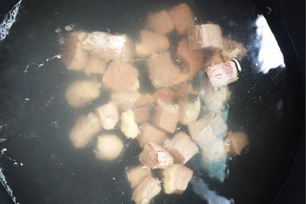 土豆番茄烧牛肉的做法图解2