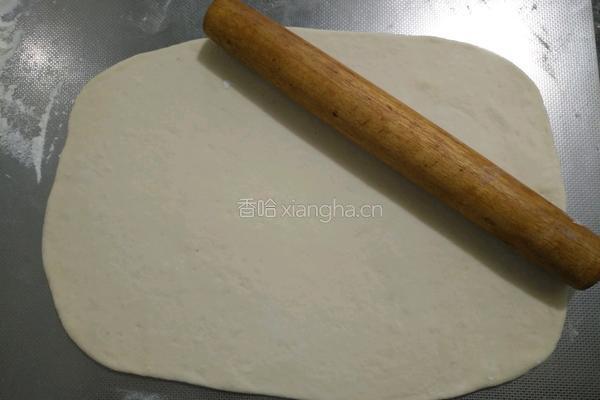双色花油卷（馍胚的制作方法）的做法图解9