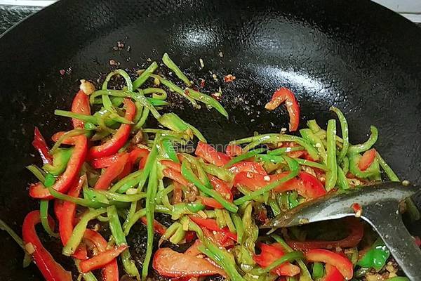 青椒肉丝的做法图解10