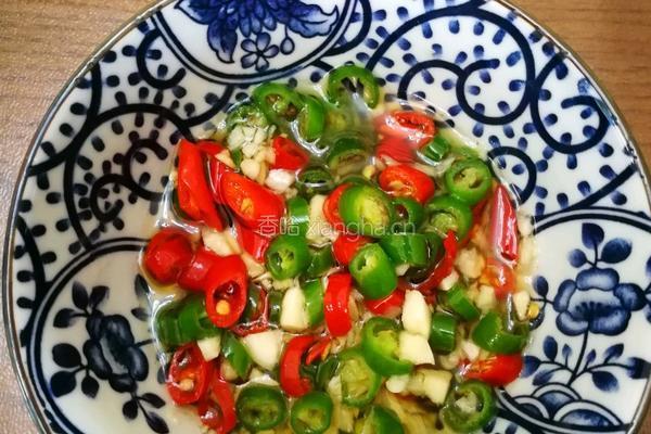 皮蛋拌豆腐的做法图解6