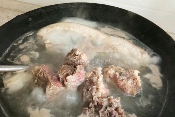 五香牛肉的做法图解1