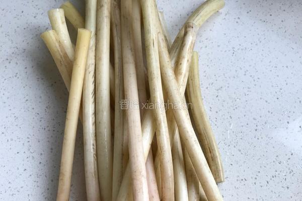 泡椒藕带的做法图解3