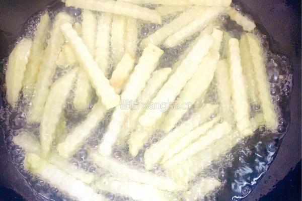 肉末土豆炒豆角的做法图解4