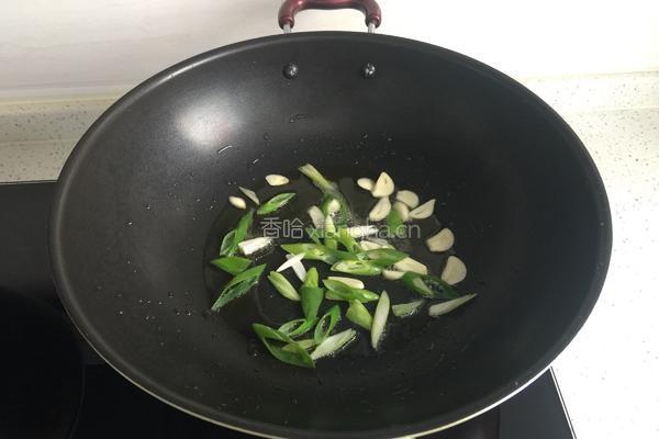红烧脊骨的做法图解4