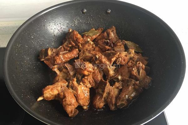 红烧脊骨的做法图解11