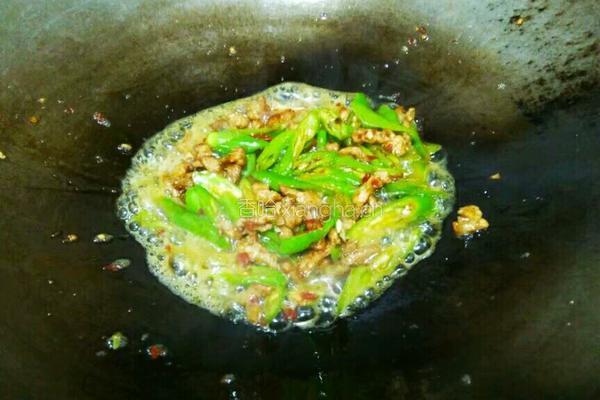 双椒肉丝炒饭的做法图解16