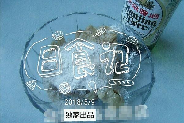 酸菜肥肠鸭血煲的做法图解1