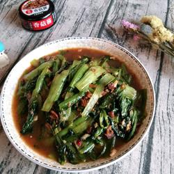 香菇酱炒小白菜的做法[图]