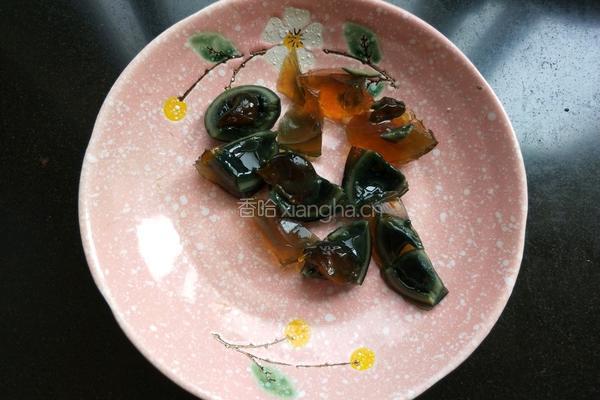 芹菜叶皮蛋瘦肉汤的做法图解5
