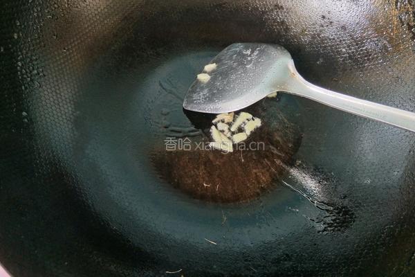 芹菜叶皮蛋瘦肉汤的做法图解6