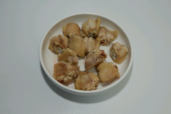 酸汤藕带焖鸡翅的做法图解3