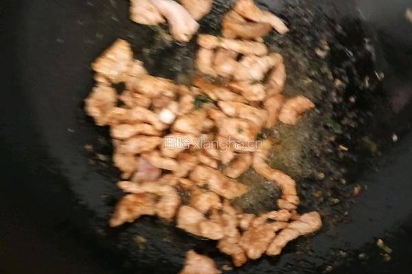 杏鲍菇炒肉的做法图解6