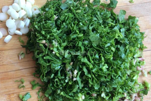 菠菜叶子咸米粥的做法图解1
