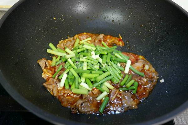 蒜苔炒猪心的做法图解7