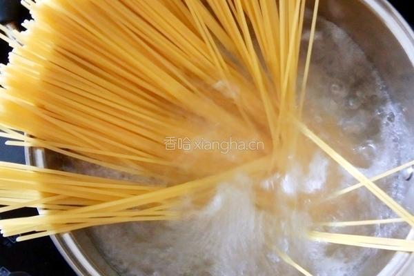 奶油虾意面的做法图解9